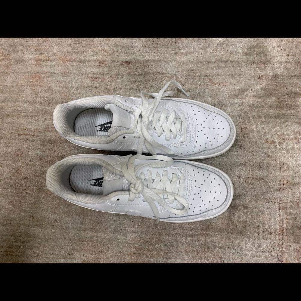 Nike Court Vision Low Sneaker